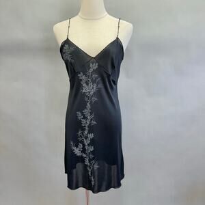 Bebe Moda 90s black slip dress floral print‎ size medium dark Fairy whimsigoth